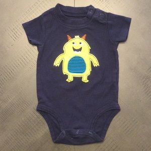 Carter’s Short Sleeve Onesie w/ Buttoned Shoulder